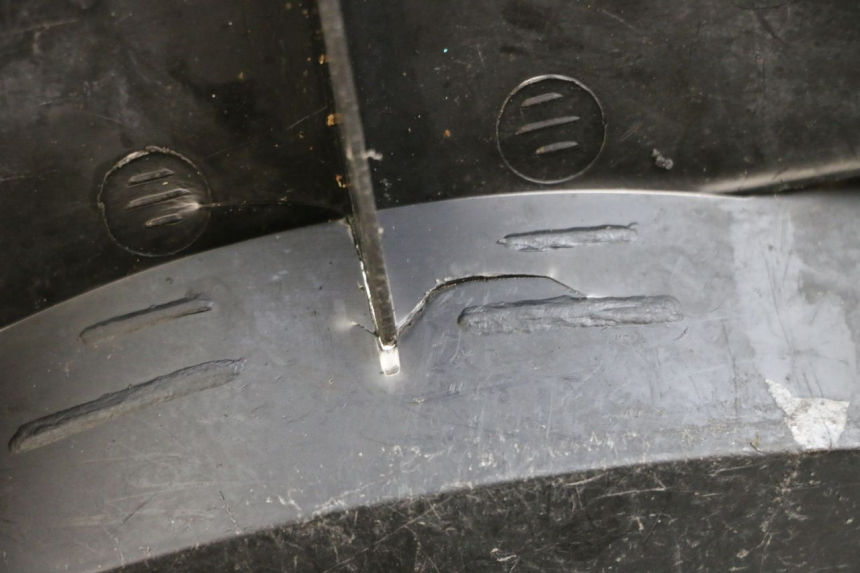 photo de OSŁONA WIDEŁEK MBK BOOSTER SPIRIT 50 (2004 - 2017) - Zoom stanu zużycia