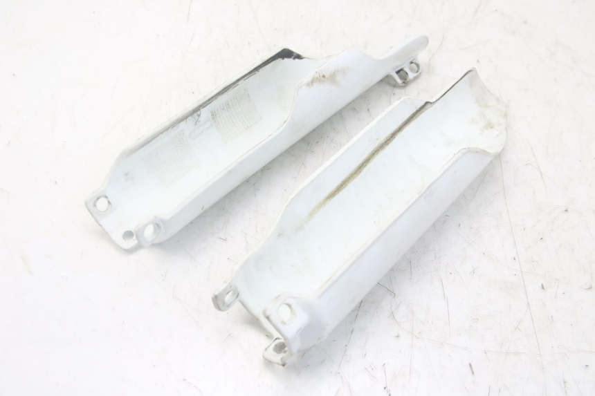 photo de OSŁONA WIDEŁEK HONDA CRF CR-F RX 450 (2017 - 2021) - Zbliżenie techniczne