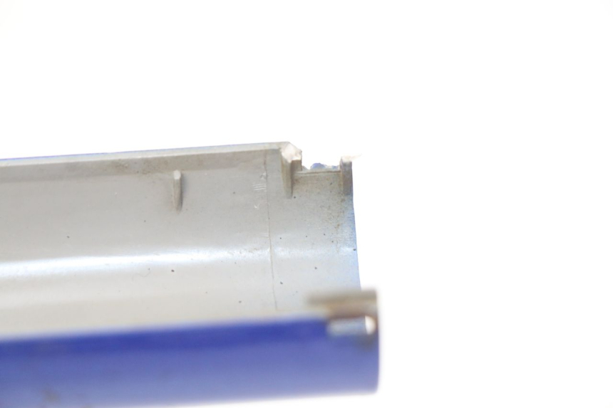 photo de OSŁONA WIDEŁEK PEUGEOT FOX 50 (1995 - 2003) - Stan powierzchni