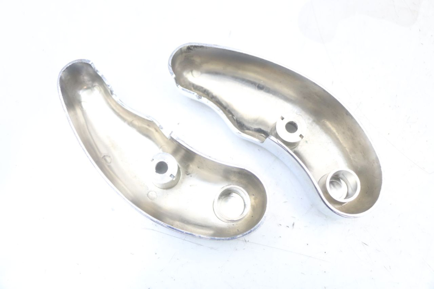 photo de OSŁONA WIDEŁEK JM MOTORS VX 125 (2022 - 2025) - Zbliżenie techniczne