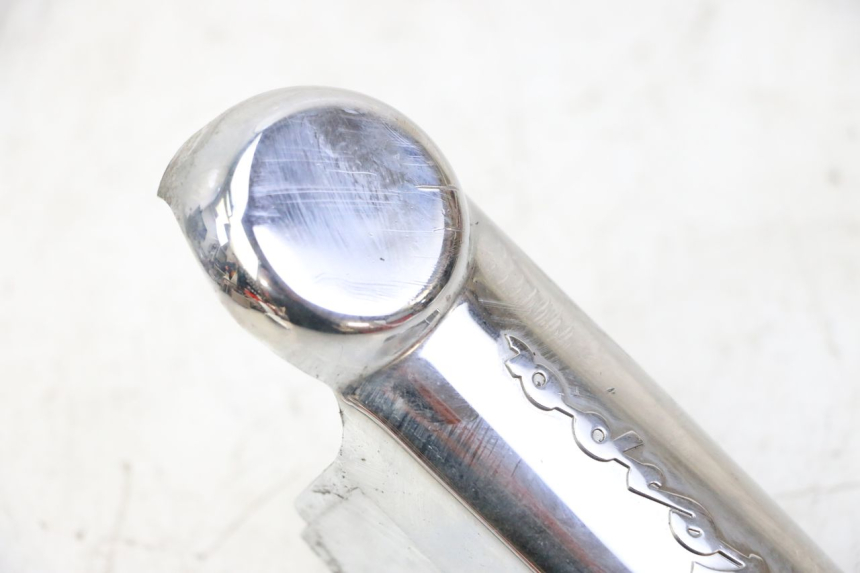 photo de OSŁONA WIDEŁEK PIAGGIO LXV 4T 50 (2009 - 2013) - Punkty mocowania