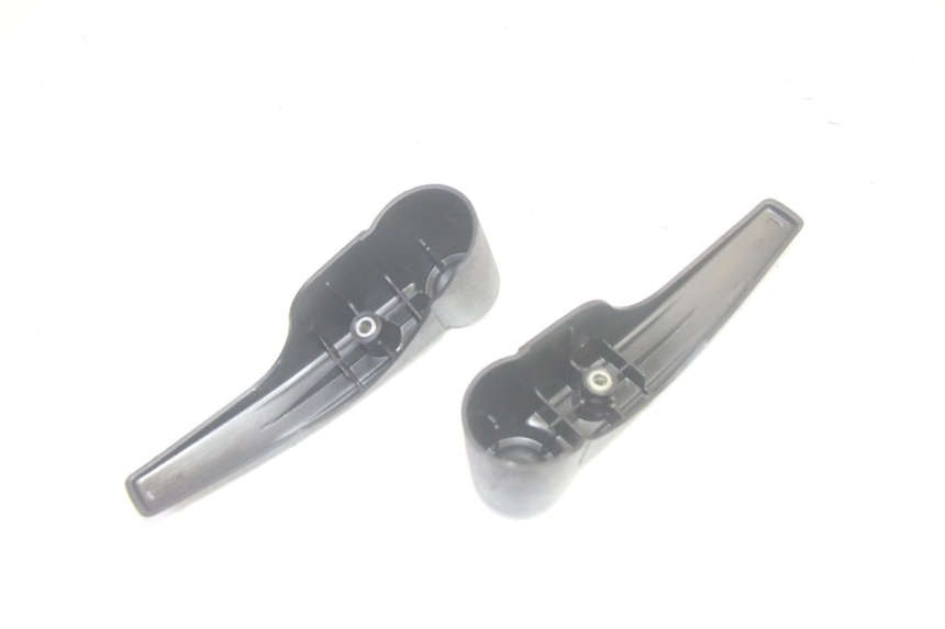 photo de OSŁONA WIDEŁEK PIAGGIO MP3 HPE 350 (2018 - 2020) - Zoom stanu zużycia