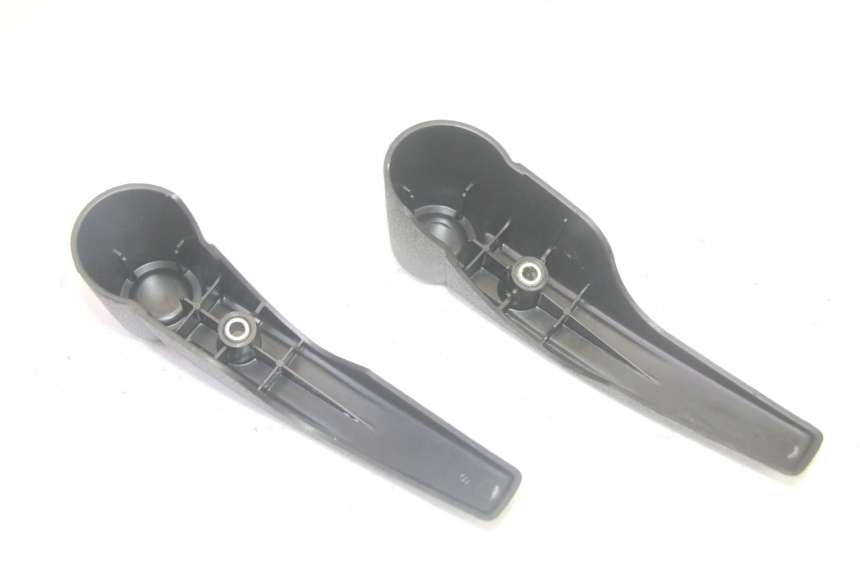 photo de OSŁONA WIDEŁEK PIAGGIO MP3 HPE 350 (2018 - 2020) - Inny kąt widzenia