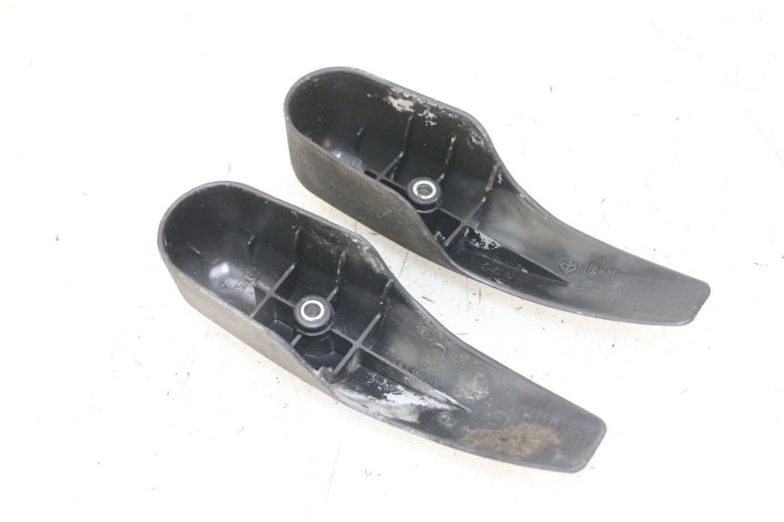 photo de OSŁONA WIDEŁEK PIAGGIO MP3 LT 400 (2007 - 2012) - Szczegół części