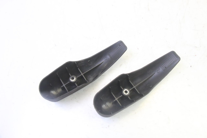 photo de OSŁONA WIDEŁEK PIAGGIO MP3 LT 300 (2010 - 2016) - Zoom stanu zużycia