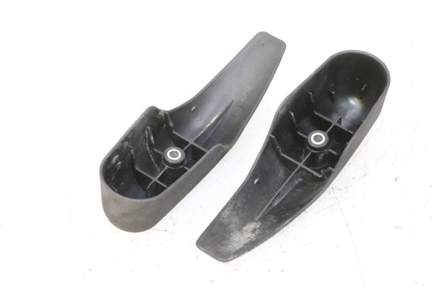 photo de OSŁONA WIDEŁEK PIAGGIO MP3 500 (2011 - 2015) - Zoom stanu zużycia