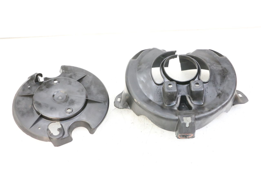 photo de OSŁONA WIDEŁEK PEUGEOT TKR TREKKER FURIOUS 50 (2005 - 2014) - Punkty mocowania