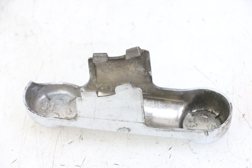 photo de OSŁONA WIDEŁEK PIAGGIO VESPA GRANTURISMO 200 (2004 - 2005) - Inny kąt widzenia