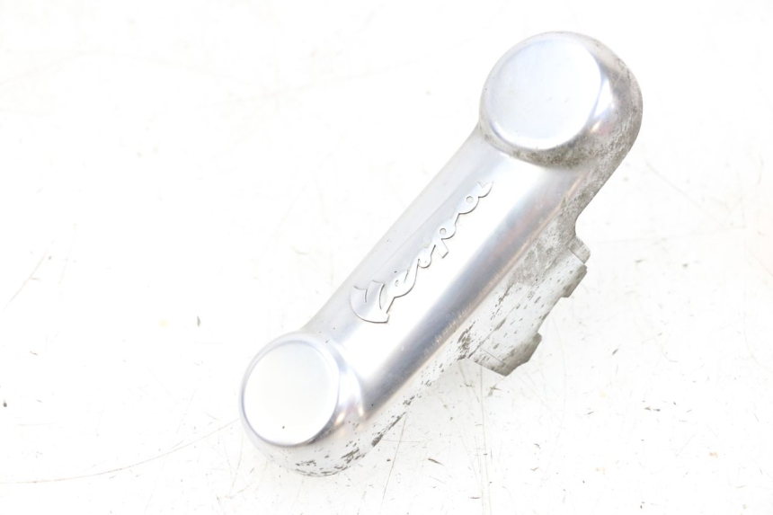 photo de OSŁONA WIDEŁEK PIAGGIO VESPA GTS SUPER IE 125 (2009 - 2016) - Widok główny