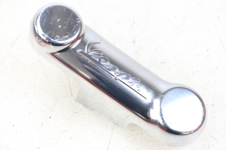 photo de OSŁONA WIDEŁEK PIAGGIO VESPA PRIMAVERA 4T 50 (2021 - 2024) - Widok główny