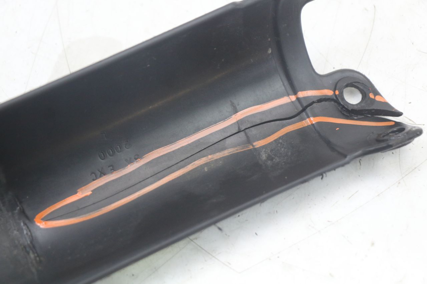 photo de OSŁONA WIDEŁEK FANTIC XM PERFORMANCE 2T 50 (2021 - 2022) - Szczegóły charakterystyczne