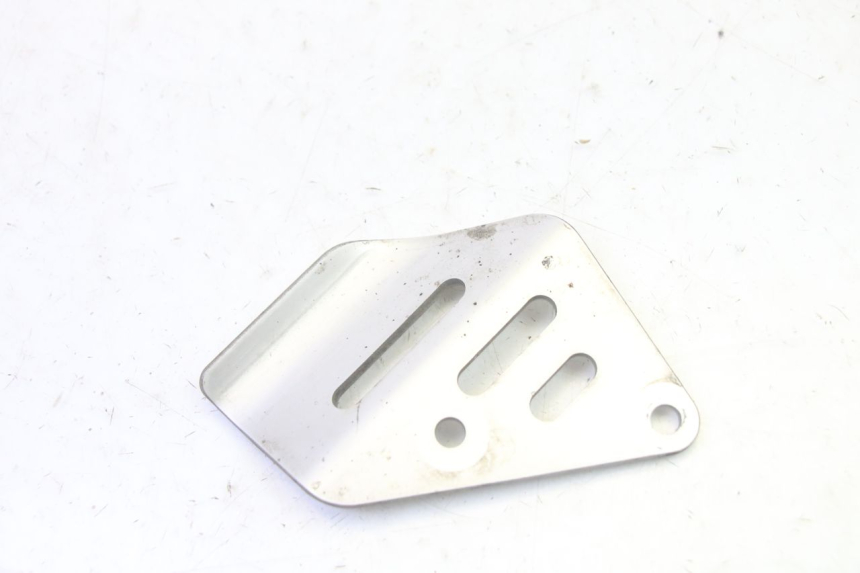 photo de OSŁONA POMPY HAMULCOWEJ SUZUKI DL V STROM 1000 (2002 - 2007) - Zoom stanu zużycia