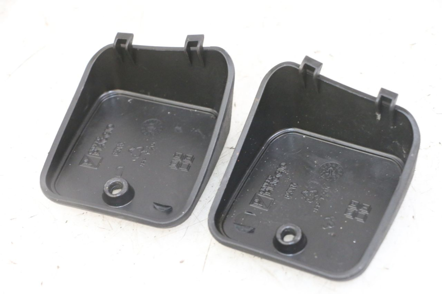 photo de OSŁONA POMPY HAMULCOWEJ PIAGGIO MP3 LT 400 (2007 - 2012) - Zoom stanu zużycia