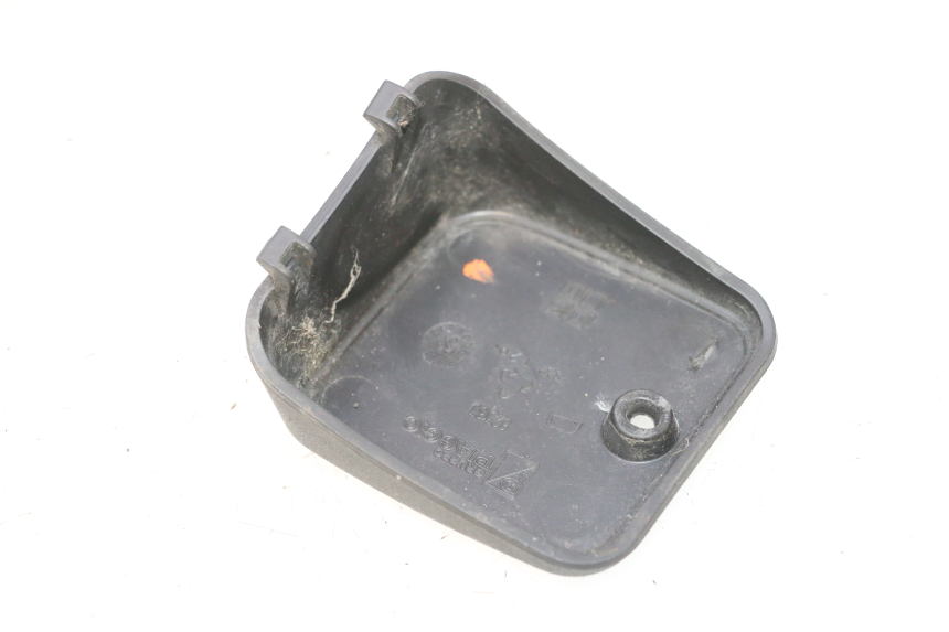photo de OSŁONA POMPY HAMULCOWEJ PIAGGIO MP3 RL 250 (2006 - 2010) - Zoom stanu zużycia