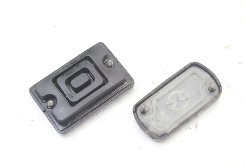 photo de OSŁONA POMPY HAMULCOWEJ PEUGEOT SPEEDFIGHT 3 LC 2T 50 (2009 - 2015) - Zoom stanu zużycia