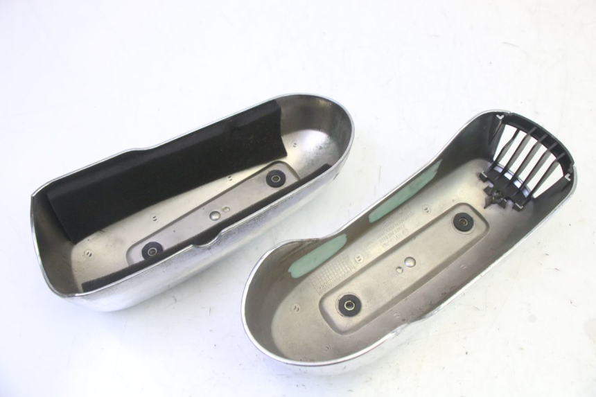 photo de OSŁONA SILNIKA HYOSUNG GV AQUILA 125 (2000 - 2009) - Oznaczenia i referencje