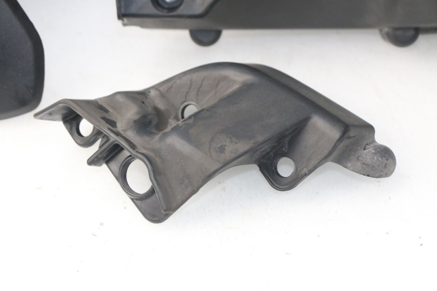 photo de OSŁONA SILNIKA HONDA NSS EX FORZA 250 (2005 - 2013) - Punkty mocowania