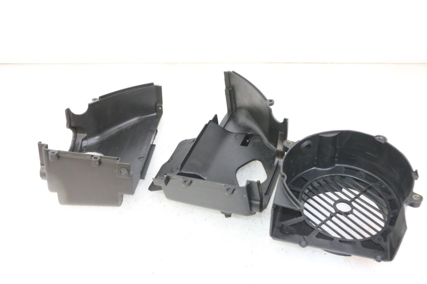 photo de OSŁONA SILNIKA PEUGEOT VIVACITY 125 (2010 - 2017) - Zoom stanu zużycia