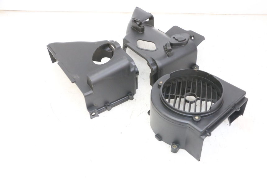 photo de OSŁONA SILNIKA PEUGEOT VIVACITY 125 (2010 - 2017) - Inny kąt widzenia