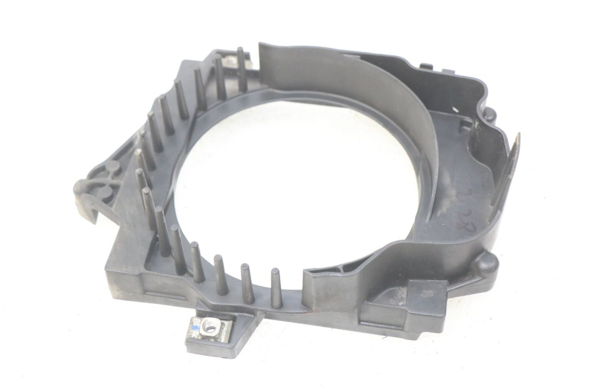 photo de OSŁONA SILNIKA PIAGGIO VESPA GTS IGET ABS 125 (2017 - 2023) - Widok główny