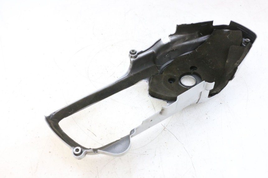 photo de OSŁONA SILNIKA PIAGGIO VESPA GTS SUPER IE 125 (2009 - 2016) - Widok ogólny