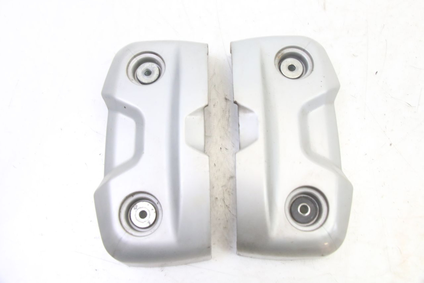 photo de OSŁONA SILNIKA HONDA XLV VARADERO 125 (2000 - 2006) - Zbliżenie techniczne