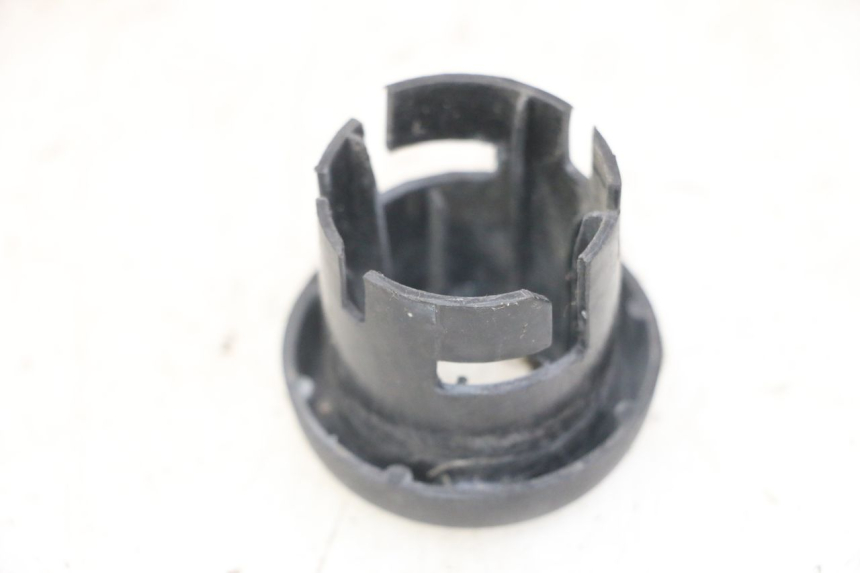 photo de OBUDOWA STACYJKI MBK BOOSTER SPIRIT NAKED 50 (2004 - 2017) - Szczegół części