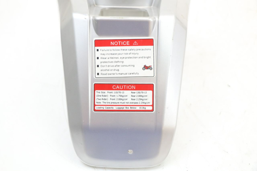 photo de OSŁONA STACYJKI LONGJIA EASY MAX 125 (2020 - 2024) - Zbliżenie techniczne