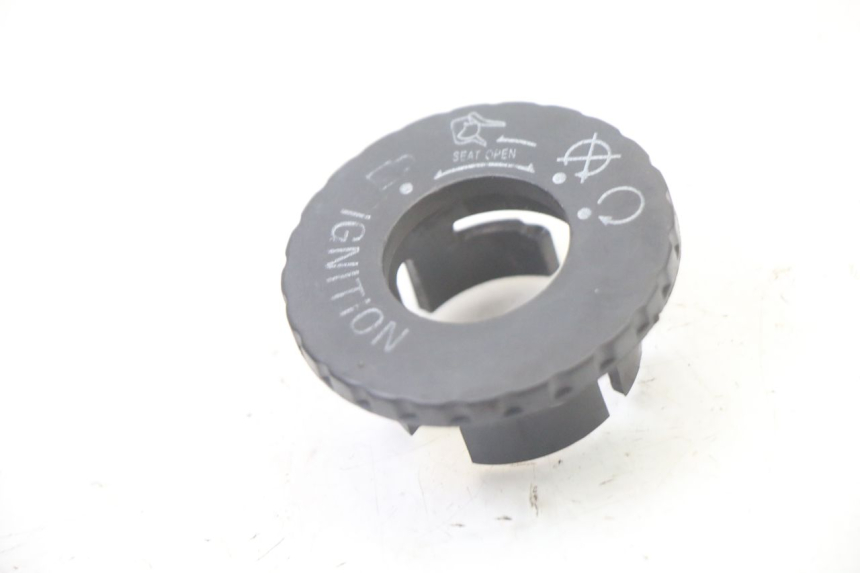 photo de OBUDOWA STACYJKI SYM FIDDLE 125 (2008 - 2010) - Widok główny