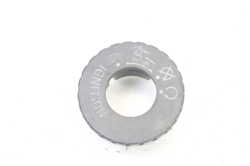 photo de OBUDOWA STACYJKI SYM FIDDLE 125 (2008 - 2010) - Szczegół części