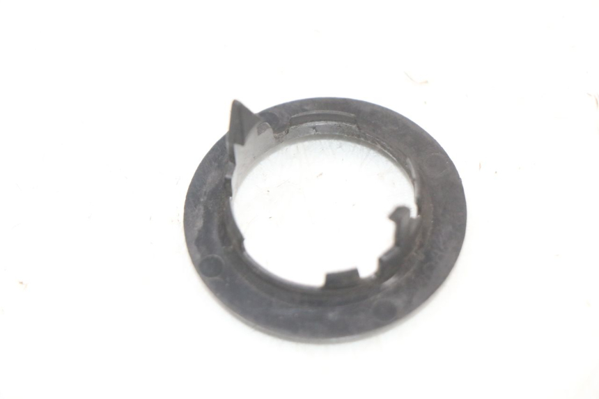 photo de OBUDOWA STACYJKI PEUGEOT GEOPOLIS RS 125 (2007 - 2009) - Szczegół części