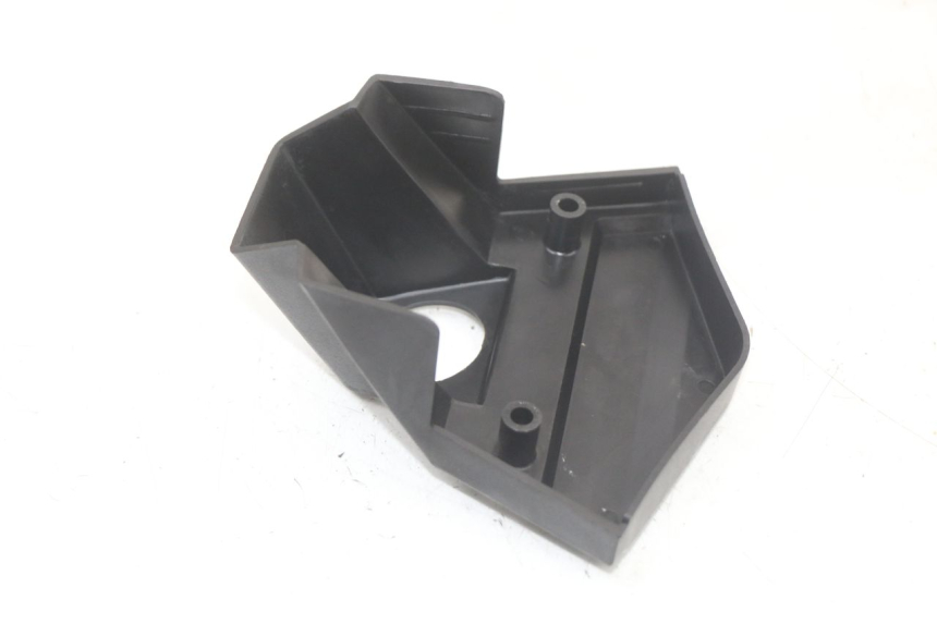 photo de OSŁONA STACYJKI KAWASAKI GTR 1000 (1994 - 2004) - Stan powierzchni