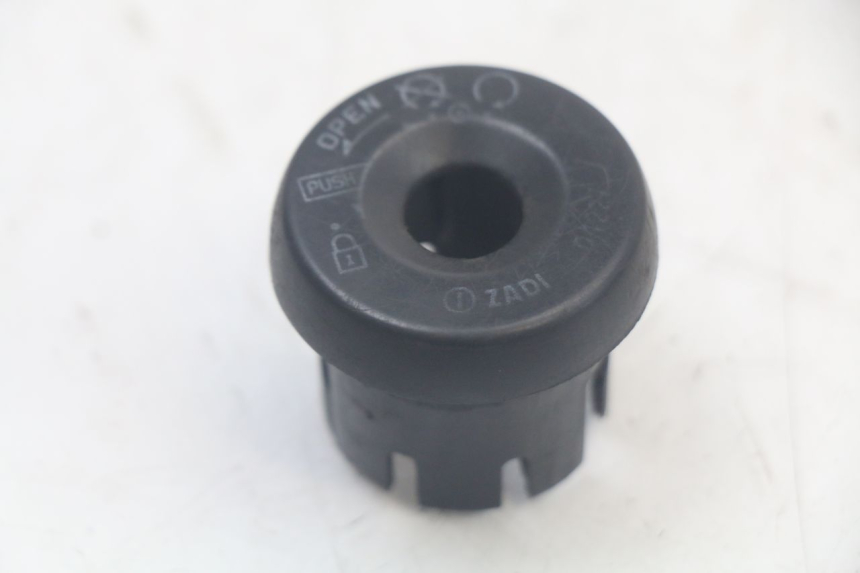 photo de OBUDOWA STACYJKI MBK MACH G AC 50 (2002 - 2014) - Widok główny