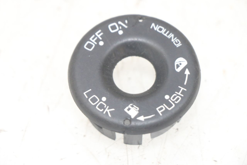 photo de OBUDOWA STACYJKI PIAGGIO MP3 HPE 300 (2019 - 2026) - Widok główny