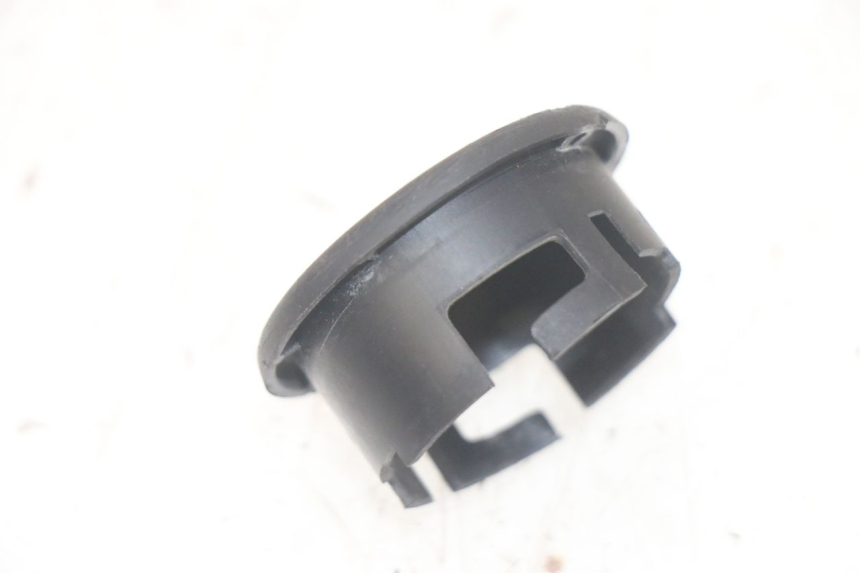 photo de OBUDOWA STACYJKI PIAGGIO MP3 HPE 300 (2019 - 2026) - Inny kąt widzenia