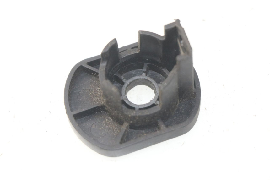 photo de OSŁONA STACYJKI SYM ORBIT 2 4T 50 (2008 - 2017) - Zoom stanu zużycia