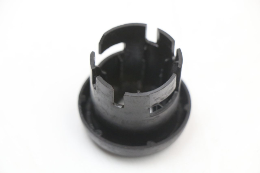 photo de OBUDOWA STACYJKI MBK OVETTO 2T 50 (2007 - 2017) - Zoom stanu zużycia