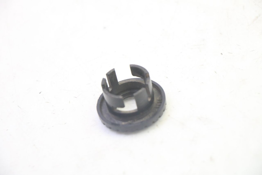 photo de OSŁONA STACYJKI TNT MOTOR ROMA 10' 2T 50 (2011 - 2018) - Zoom stanu zużycia