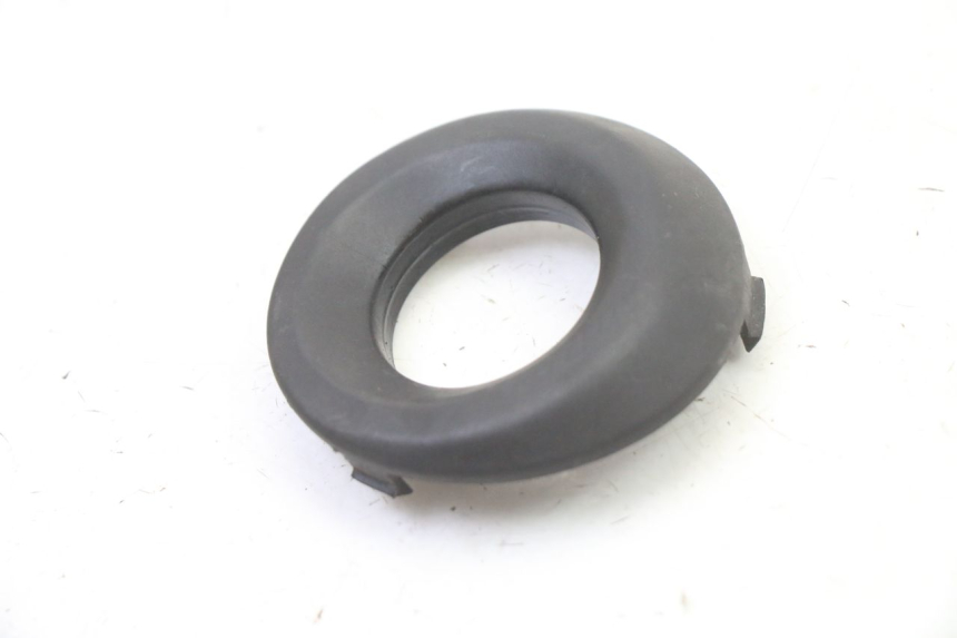 photo de OBUDOWA STACYJKI PIAGGIO SUPER LX 125 (2000 - 2003) - Szczegół części