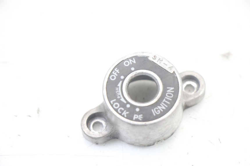 photo de OBUDOWA STACYJKI SUZUKI GSX F GSXF 650 (2007 - 2015) - Widok główny