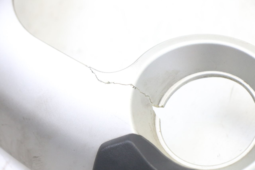 photo de OBUDOWA STACYJKI YAMAHA X-MAX XMAX 125 (2010 - 2013) - Szczegół części