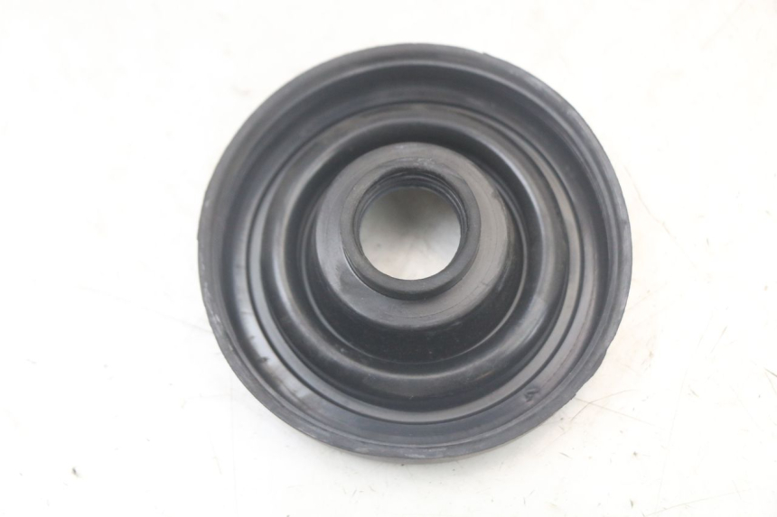 photo de OSŁONA PRZECIWPYŁOWA REFLEKTORA MBK FLAME X 125 (2007 - 2016) - Zoom stanu zużycia