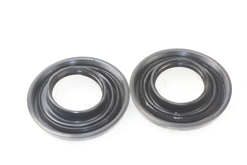 photo de OSŁONA PRZECIWPYŁOWA REFLEKTORA SUZUKI GSX-R GSXR K16 1000 (2012 - 2016) - Szczegół części