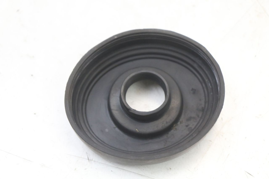 photo de OSŁONA PRZECIWPYŁOWA REFLEKTORA PEUGEOT DJANGO 125 (2014 - 2017) - Zoom stanu zużycia