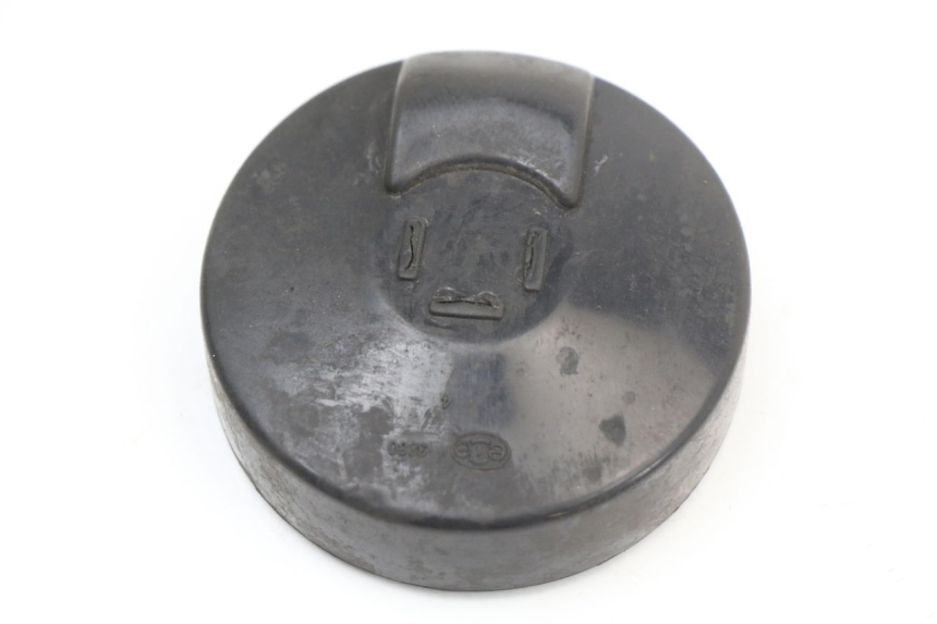 photo de OSŁONA PRZECIWPYŁOWA REFLEKTORA PIAGGIO VESPA S 2T 50 (2007 - 2014) - Widok główny