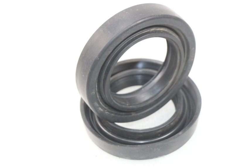 photo de OSŁONA PRZECIWPYŁOWA REFLEKTORA YAMAHA YP T-MAX TMAX 530 (2017 - 2020) - Szczegół części