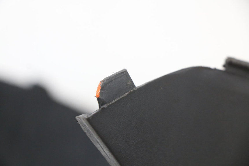 photo de OSŁONA POD SIEDZENIEM KYMCO AGILITY CARRY 50 (2011 - 2020) - Część sprawdzona