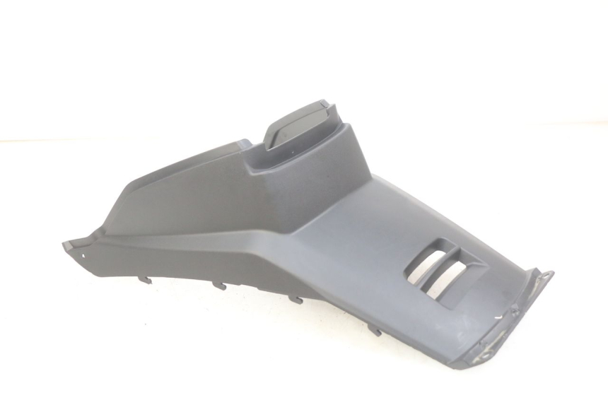 photo de OSŁONA POD SIEDZENIEM ORCAL CAVARO 4T 50 (2019 - 2023) - Zbliżenie techniczne