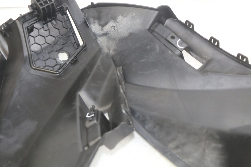 photo de OSŁONA POD SIEDZENIEM PEUGEOT CITYSTAR 125 (2011 - 2017) - Szczegół części