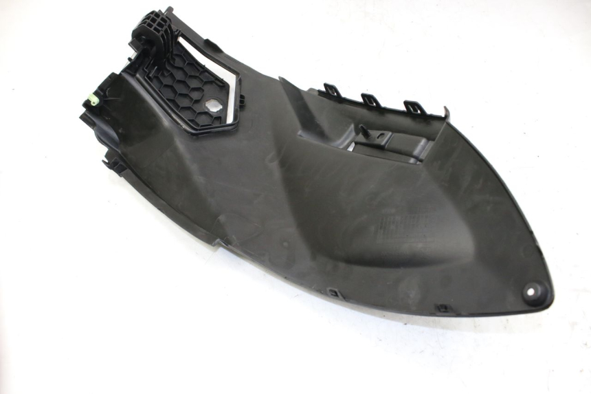 photo de OSŁONA POD SIEDZENIEM PEUGEOT CITYSTAR 50 (2013 - 2017) - Stan powierzchni